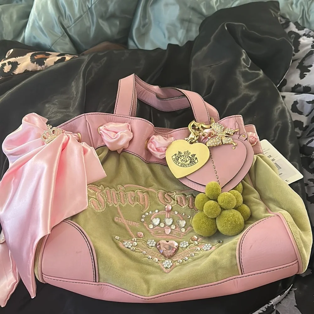 Juicy bag super cute in Nearly new condition - Picture 11 of 16